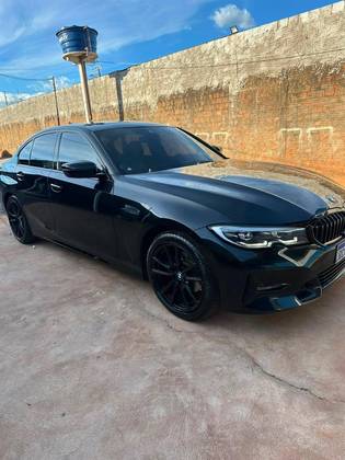 BMW 320i 2.0 16V TURBO GASOLINA GP AUTOMÁTICO BMW 320i 2.0 16V TURBO GASOLINA GP AUTOMÁTICO